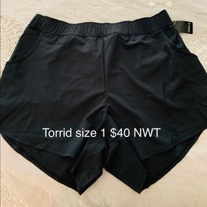 Torrid board shorts w/ pockets size 1